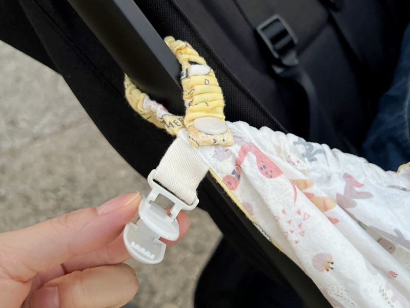 #寶寶我最罩（背巾防風罩）各種情境都適用真的超方便